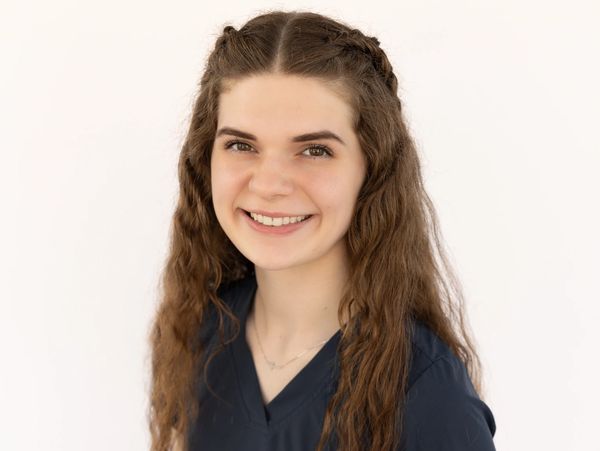 Mackenzie, RDA at Dynamic Dental, Watertown, SD